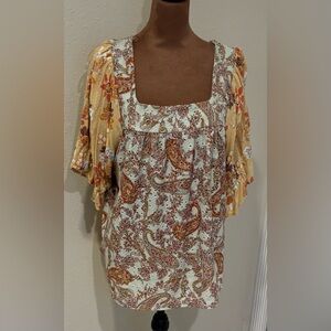 Chic Paisley Blouse - Cream and Brown